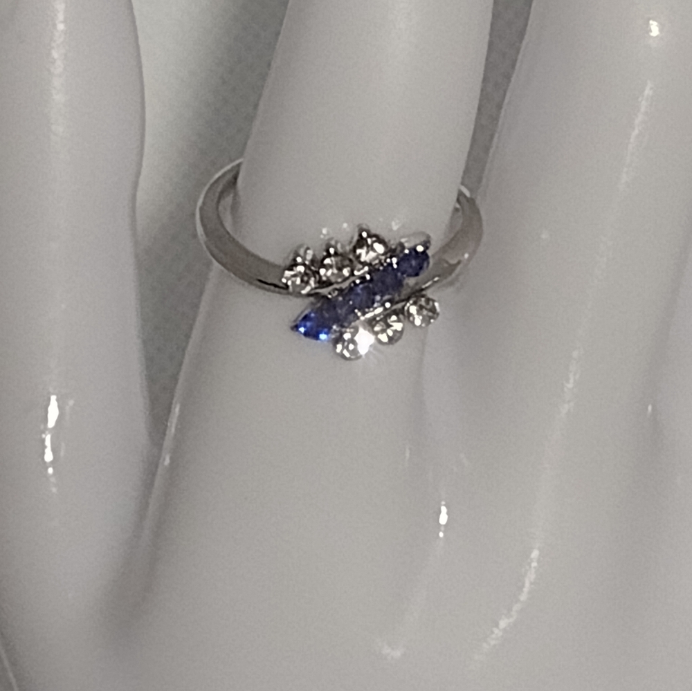 Blue Dragonfly Silvery Ring